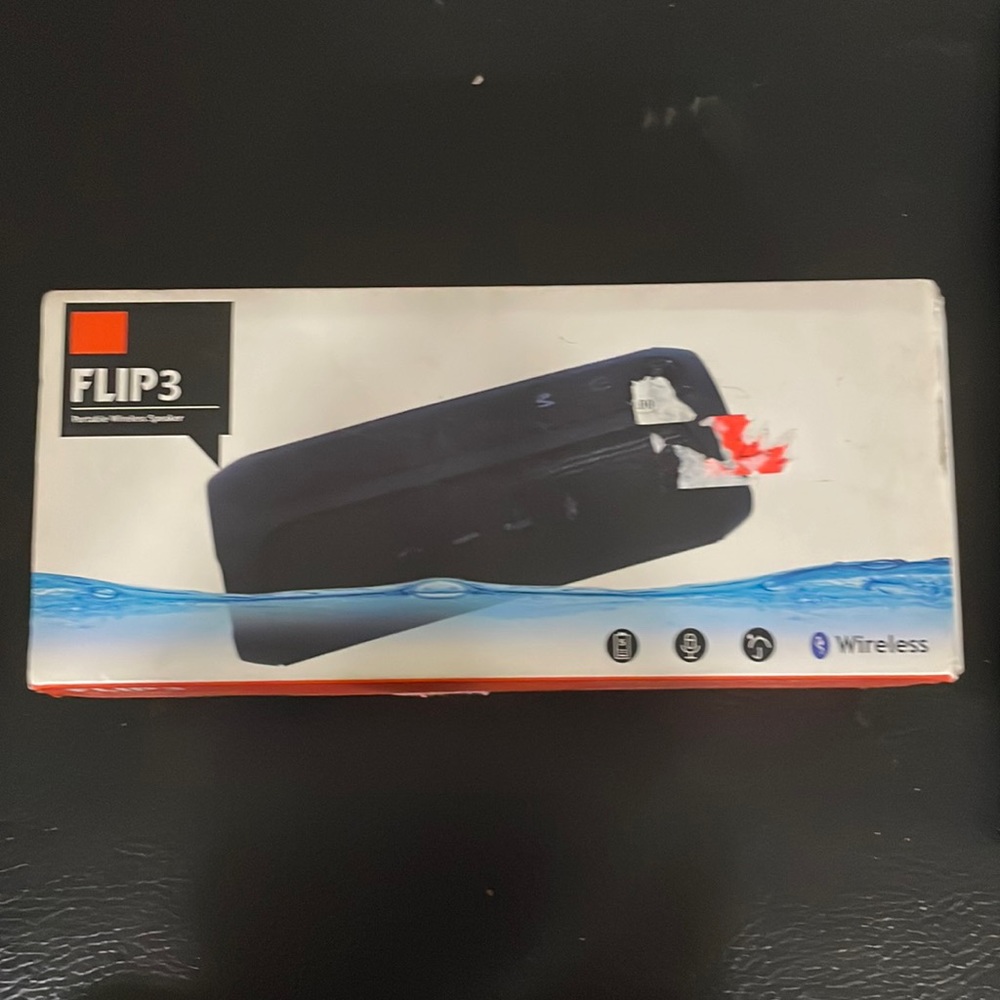 Flip 3 portable wireless speakers